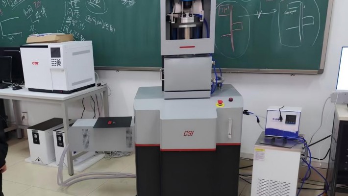 导热系数与热扩散系数测定仪-激光闪光法：上海程斯为内蒙古XX学校提供上门技术培训